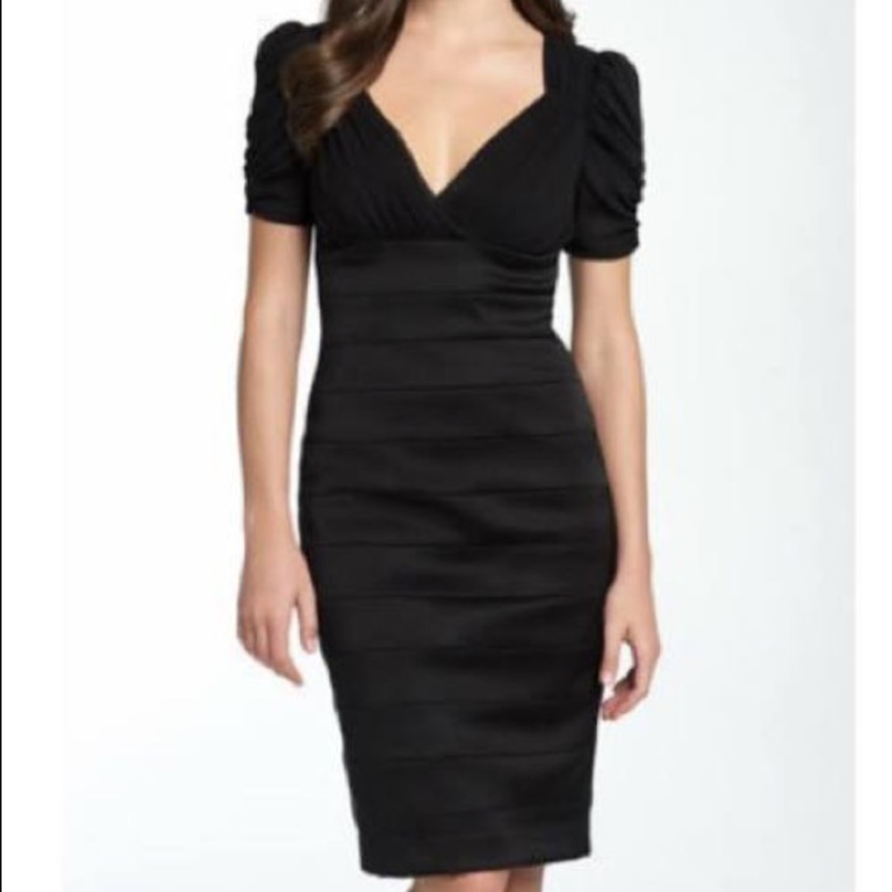 Maggy London black sheath NWT Size 4